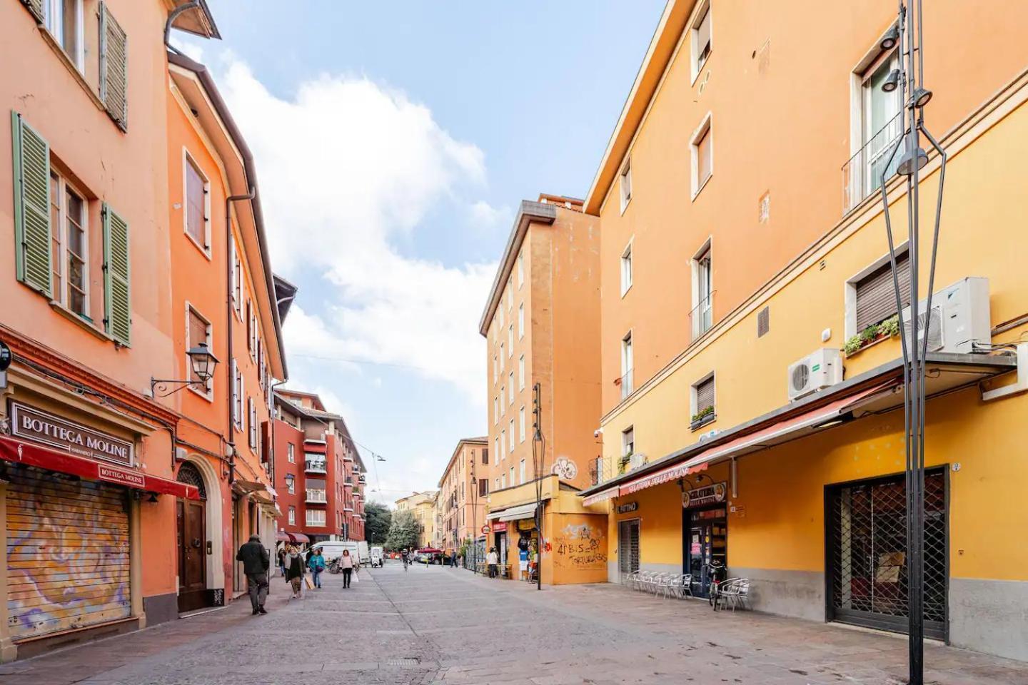 Oasis In The Centre Of Bologna Apartment Екстериор снимка